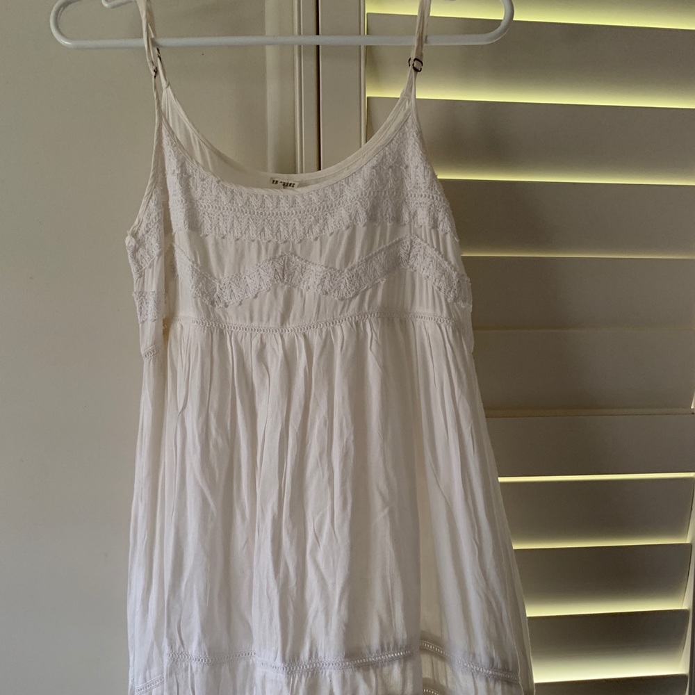 En Creme Dress